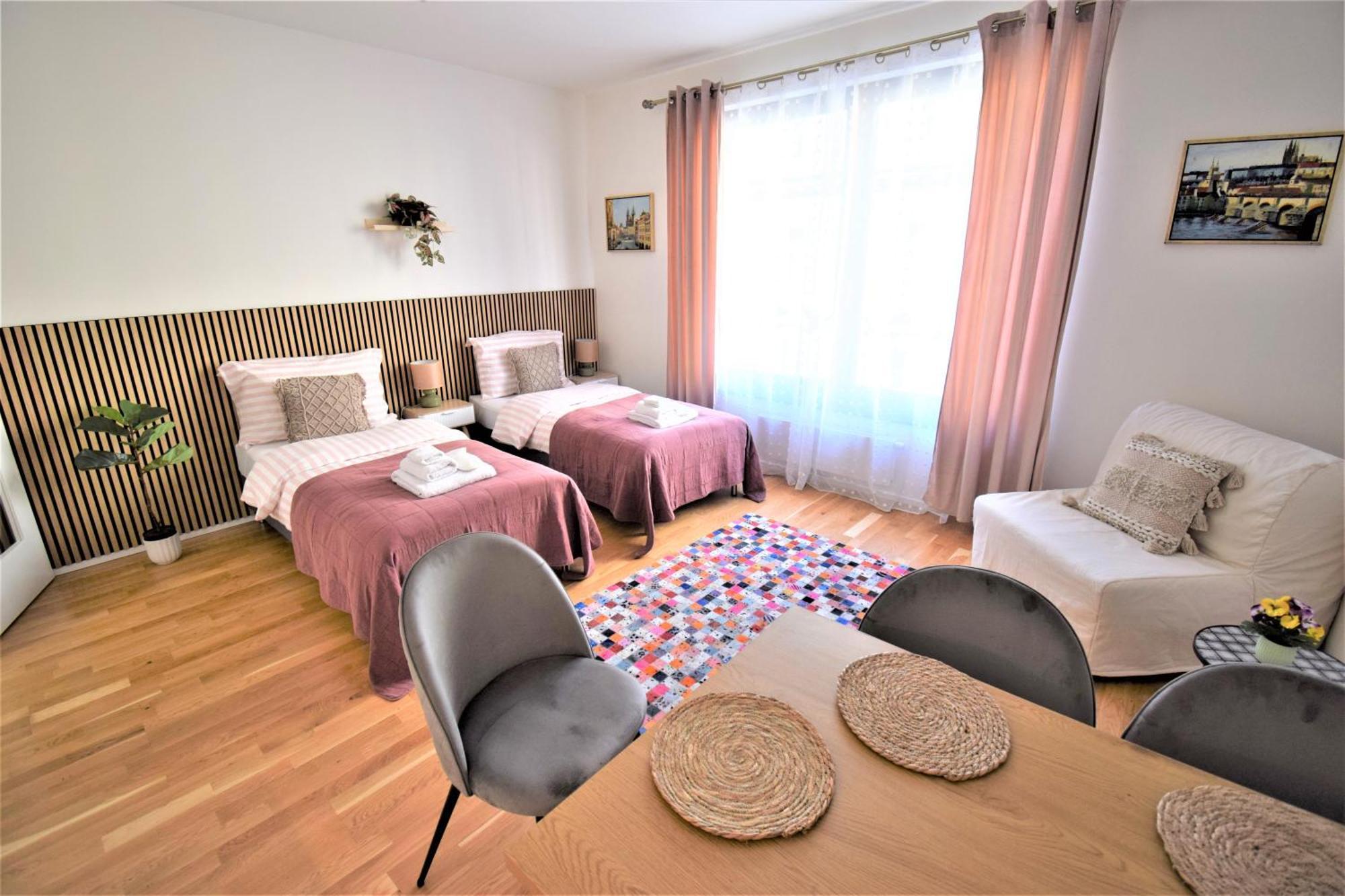Jasminn Apartments Прага Екстер'єр фото