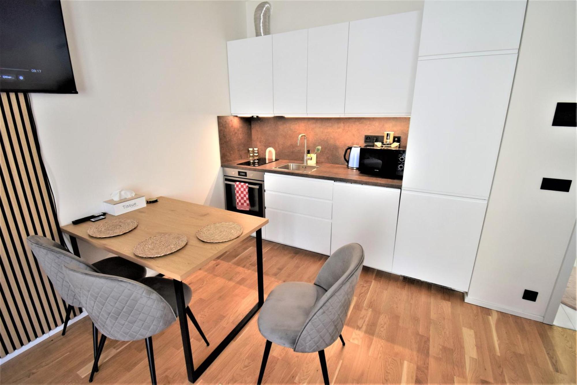 Jasminn Apartments Прага Екстер'єр фото