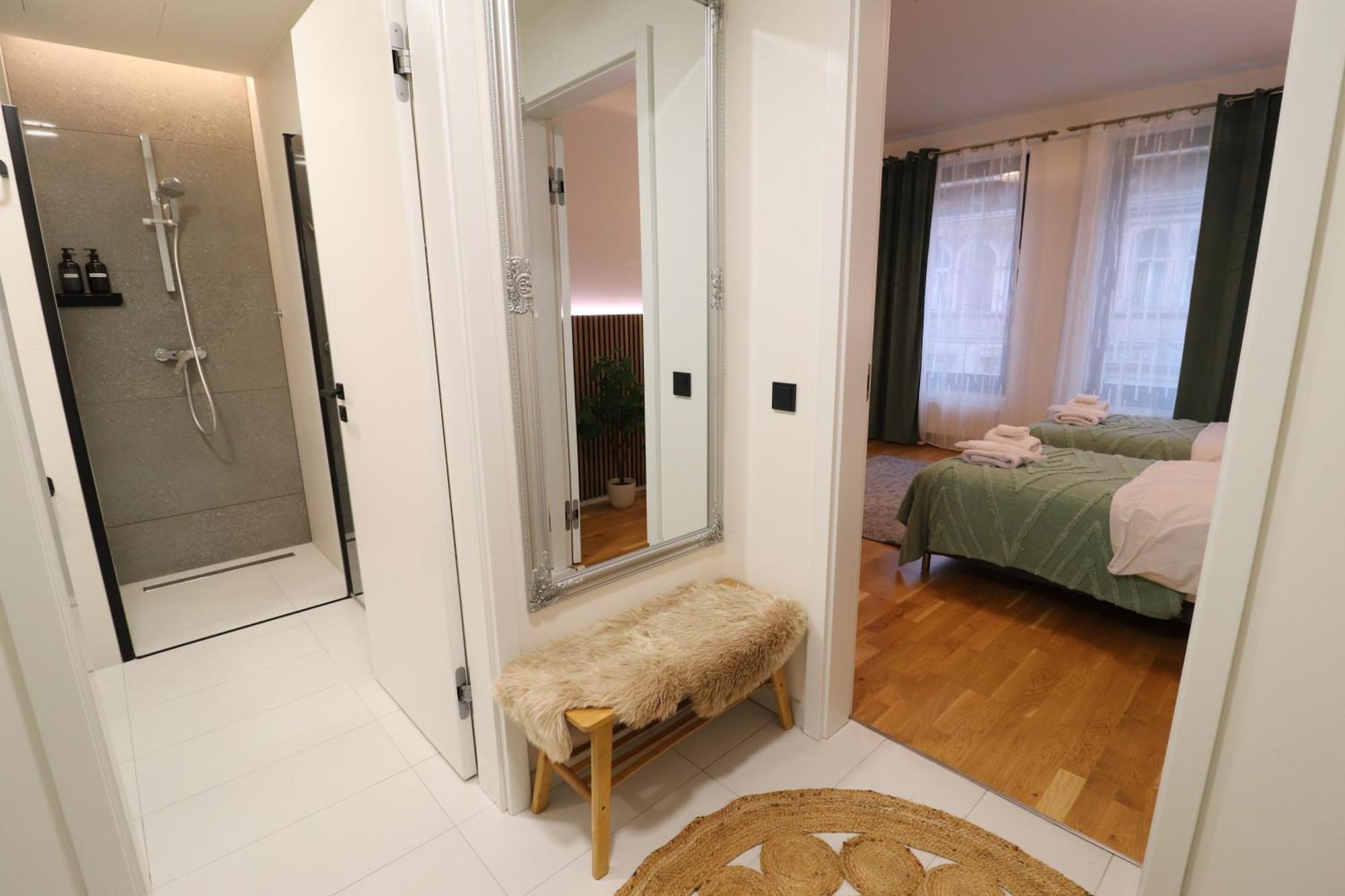 Jasminn Apartments Прага Екстер'єр фото